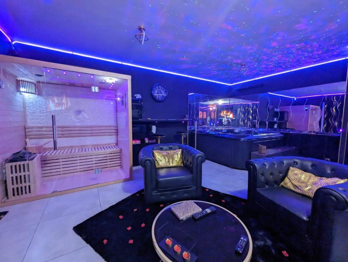 La Gold Room Jacuzzi & Sauna Prive Perpignan Exterior photo