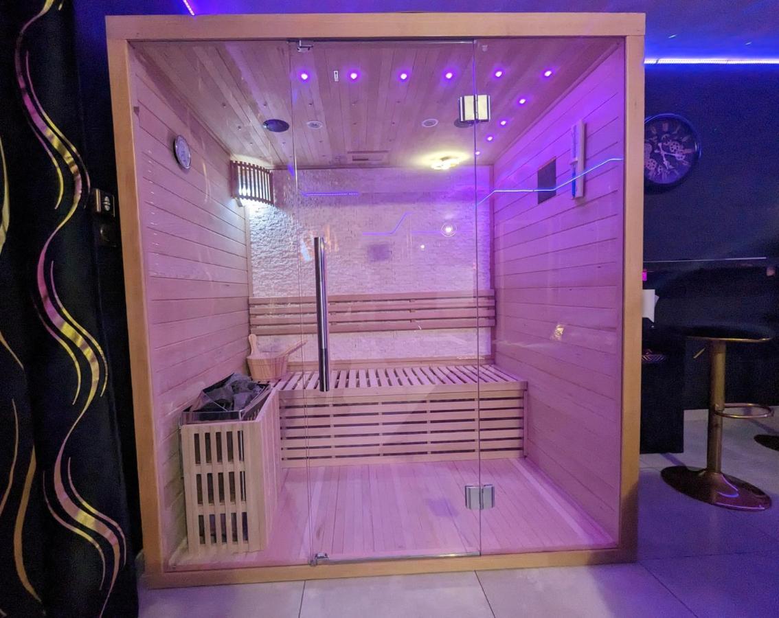 La Gold Room Jacuzzi & Sauna Prive Perpignan Exterior photo